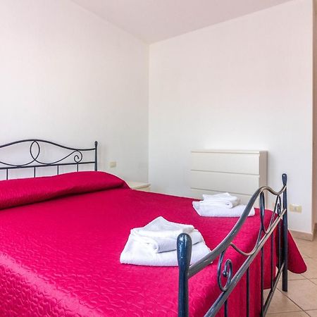Olbia Bright Flat With Terrace & Private Parking!アパートメント エクステリア 写真