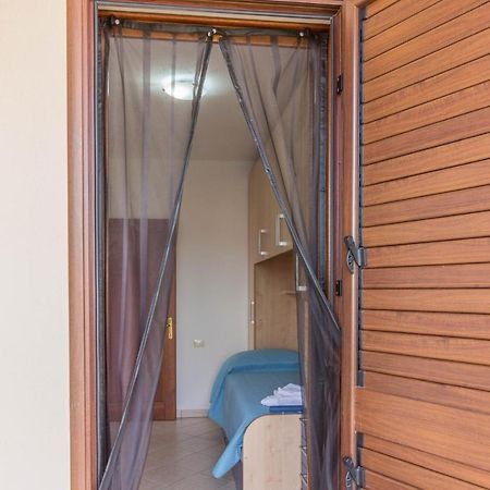 Olbia Bright Flat With Terrace & Private Parking!アパートメント エクステリア 写真