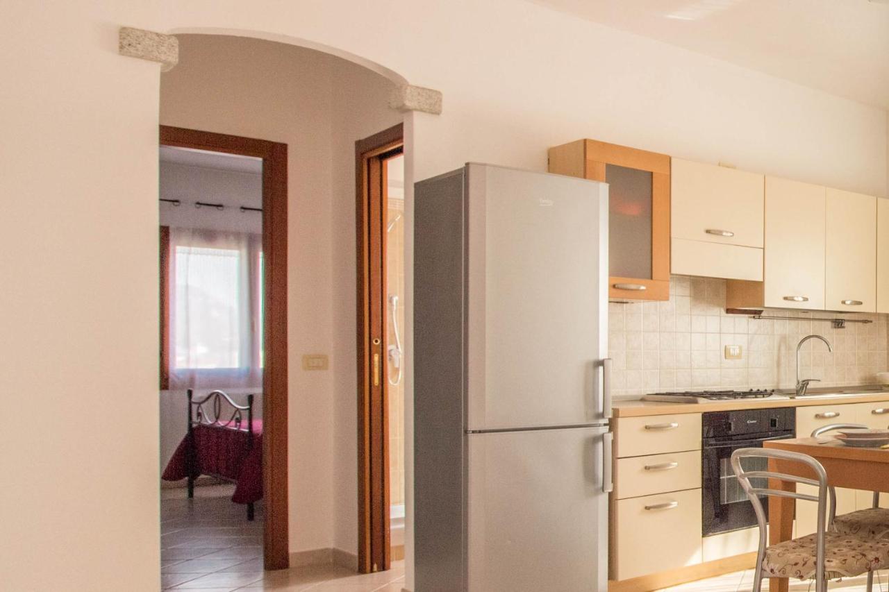 Olbia Bright Flat With Terrace & Private Parking!アパートメント エクステリア 写真