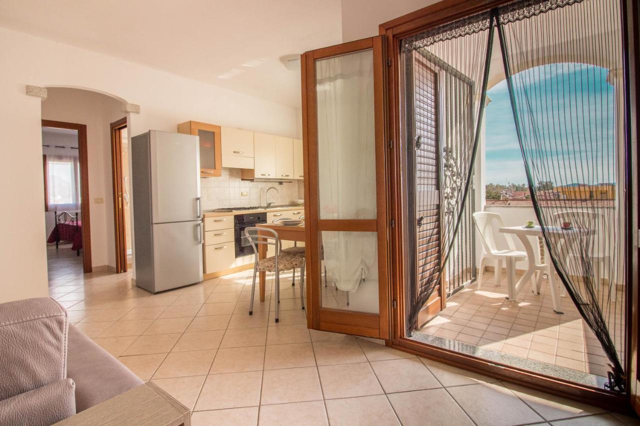 Olbia Bright Flat With Terrace & Private Parking!アパートメント エクステリア 写真